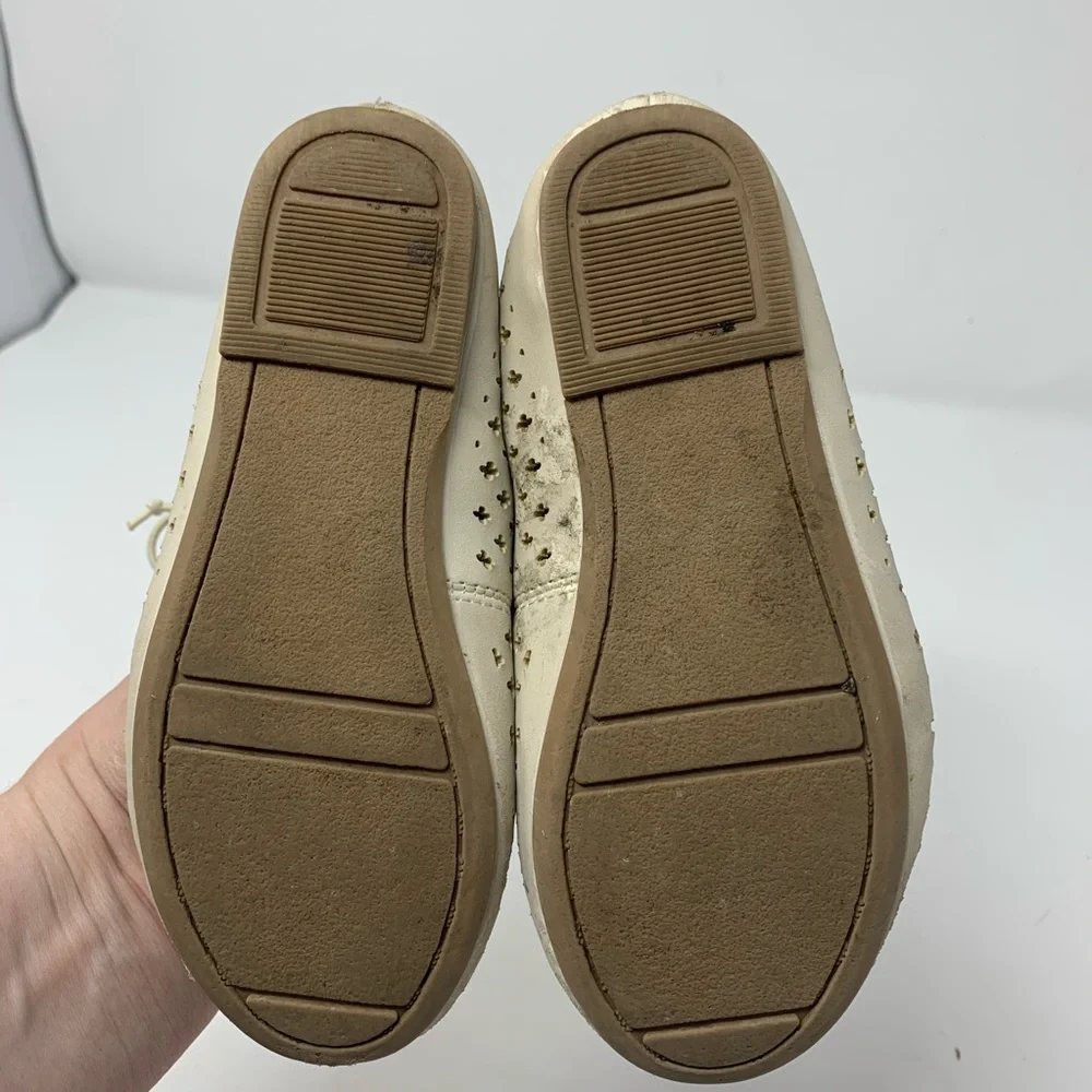 Gap perforated gladiator flat sandal‎ size 9